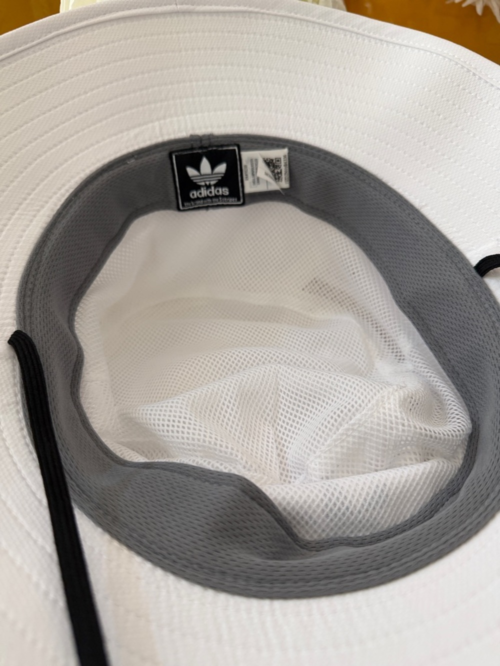 adidas White Bucket Hat with Black Trefoil and Chin Cord - Picture 5 of 5